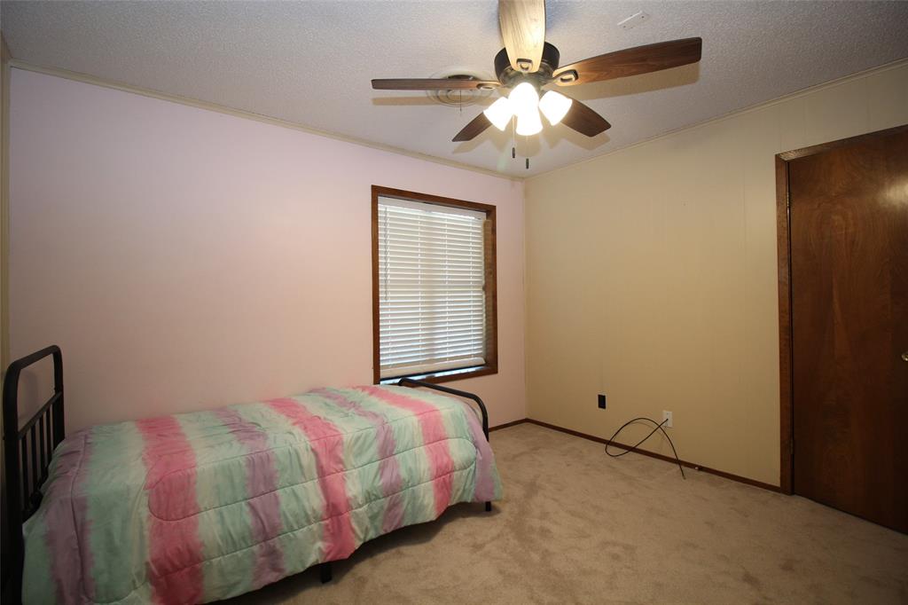 130 N L Street Property Photo 28