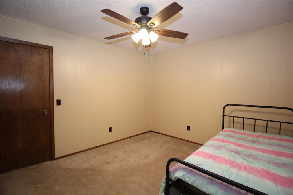 130 N L Street Property Photo 29