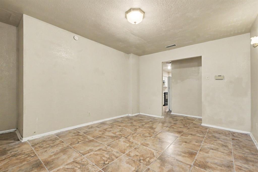 3432 Whippoorwill Lane Property Photo 6