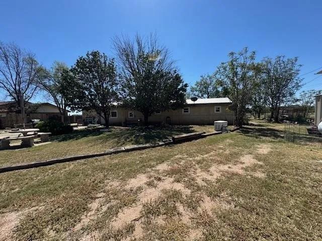 5807 Walter Road Property Photo 5