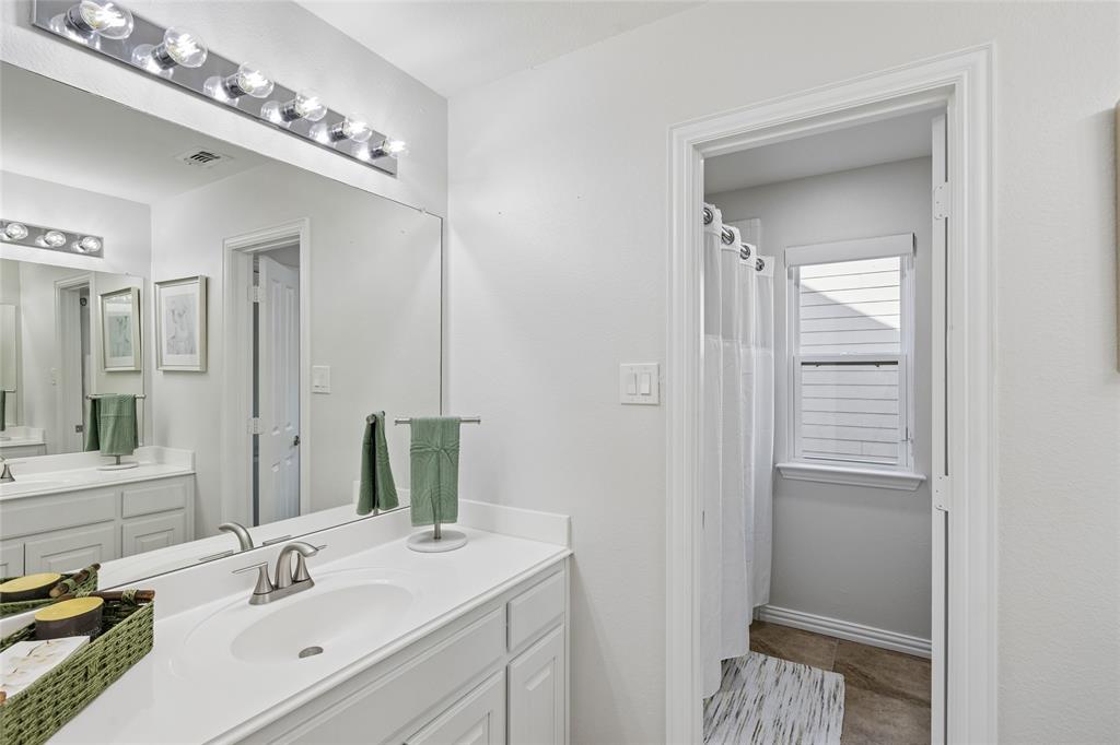 129 Satinwood Property Photo 29