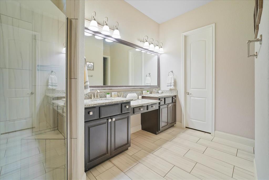 6749 Cambridge Drive Property Photo 23