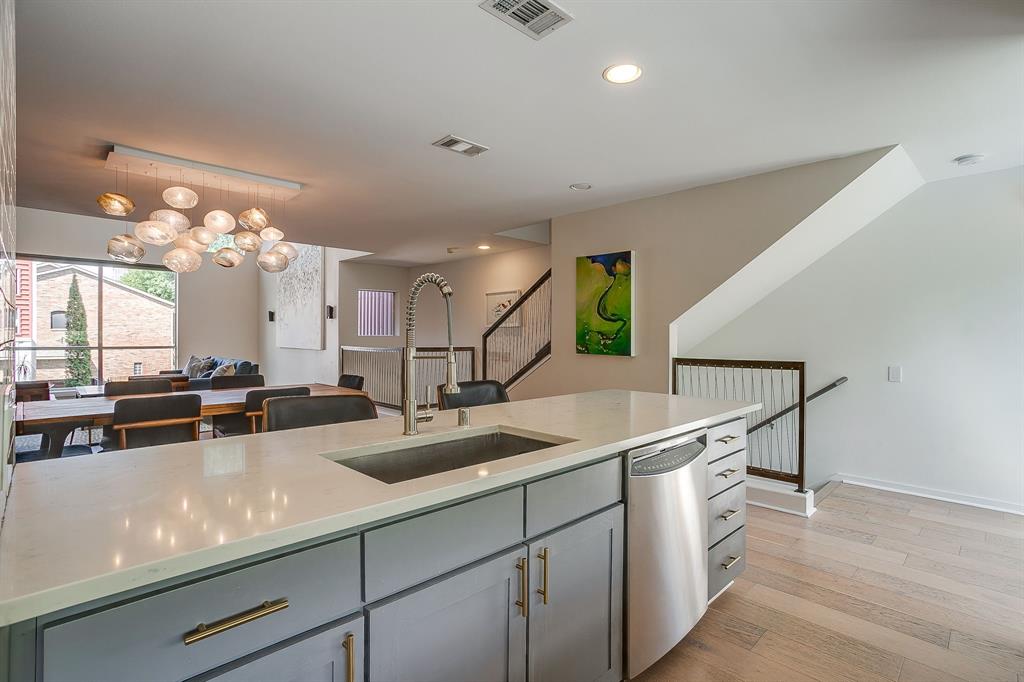 1429 Caddo Street F Property Photo 21