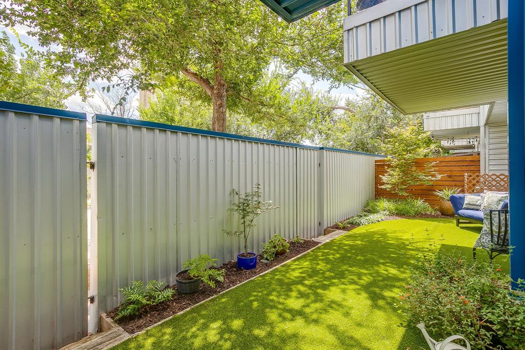 1429 Caddo Street F Property Photo 35