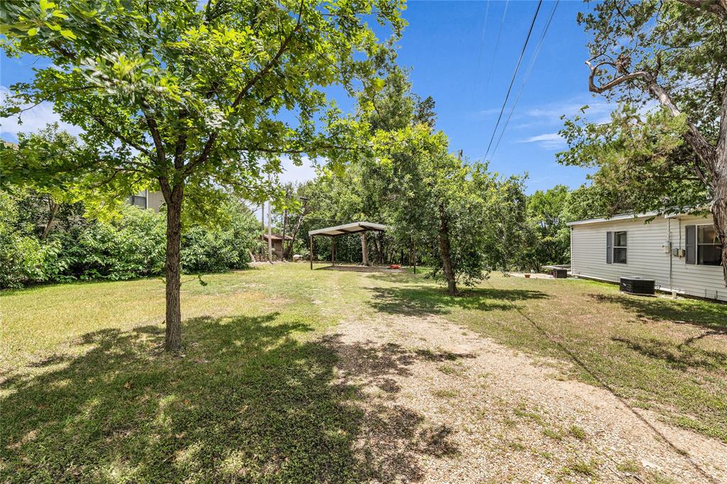 279 County Road 1710 Property Photo 10