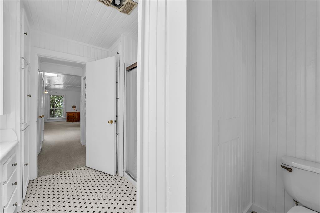 279 County Road 1710 Property Photo 33