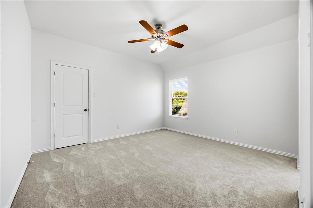 798 Amherst Drive Property Photo 25