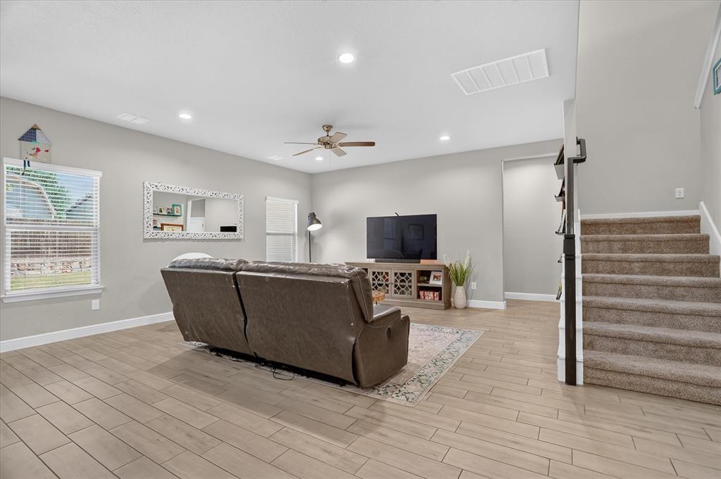 1425 Bennett Drive Property Photo 10