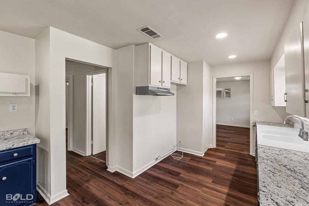 6337 Garden Oaks Drive Property Photo 14