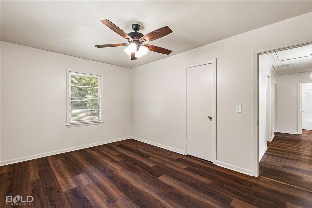 6337 Garden Oaks Drive Property Photo 22