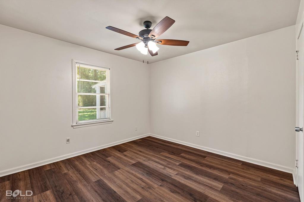 6337 Garden Oaks Drive Property Photo 24