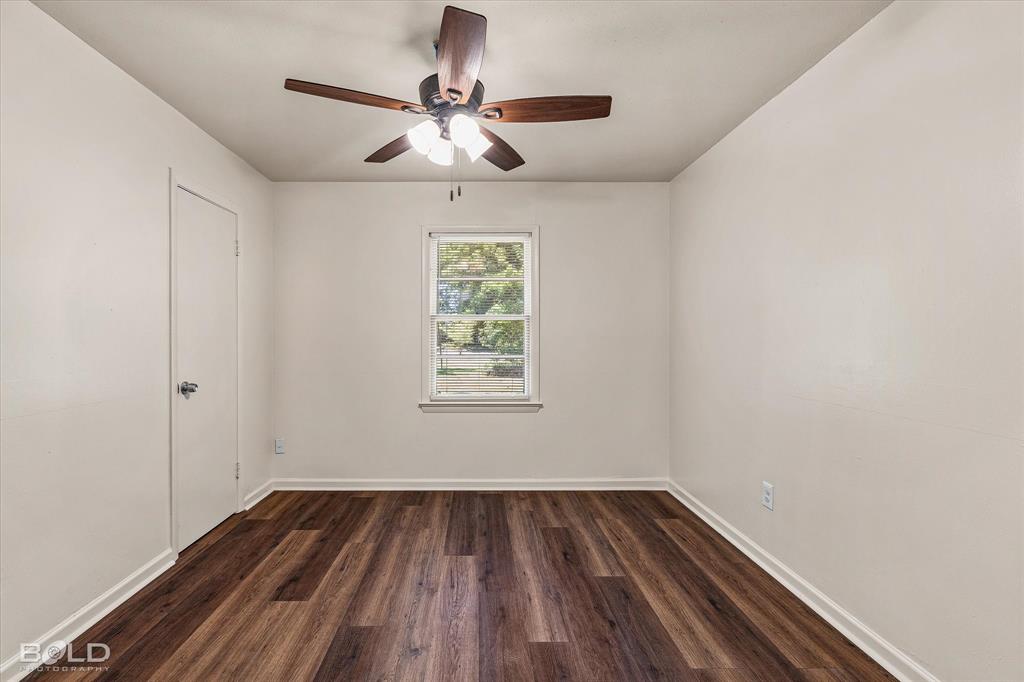 6337 Garden Oaks Drive Property Photo 25