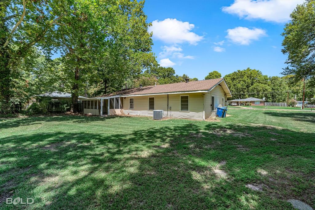 6337 Garden Oaks Drive Property Photo 29
