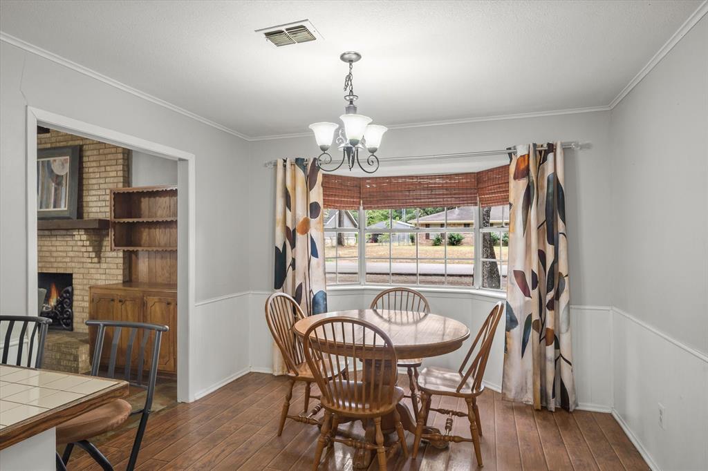 508 Warren Street Property Photo 9