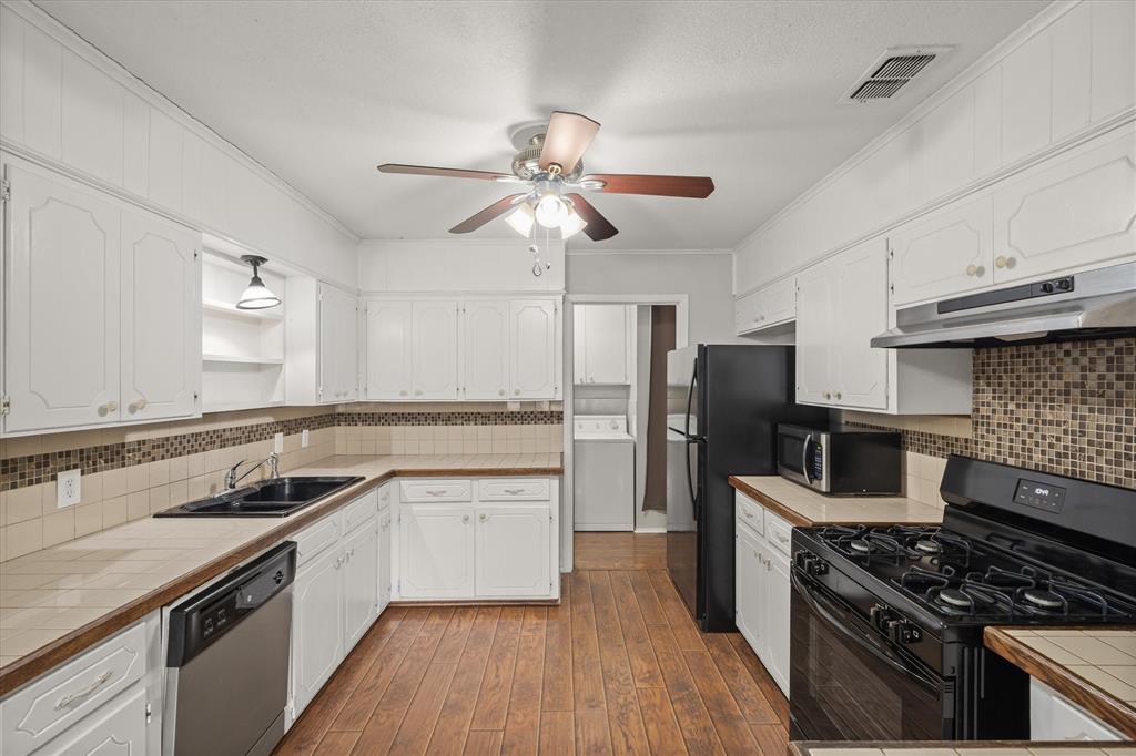 508 Warren Street Property Photo 11