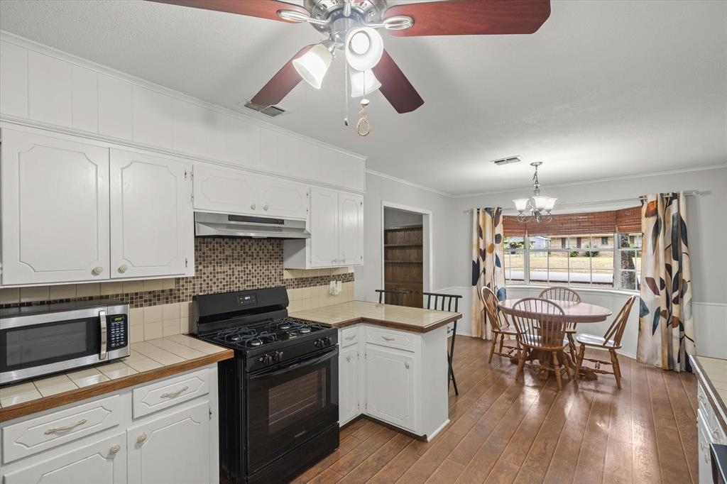 508 Warren Street Property Photo 14