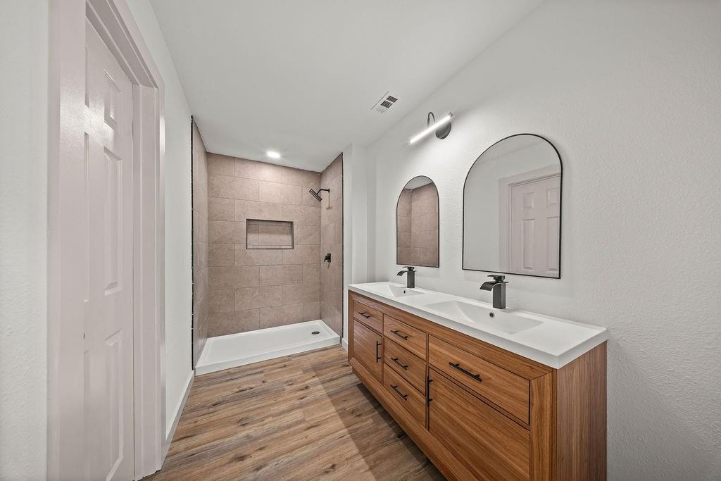325 Chancellorsville Drive Property Photo 19