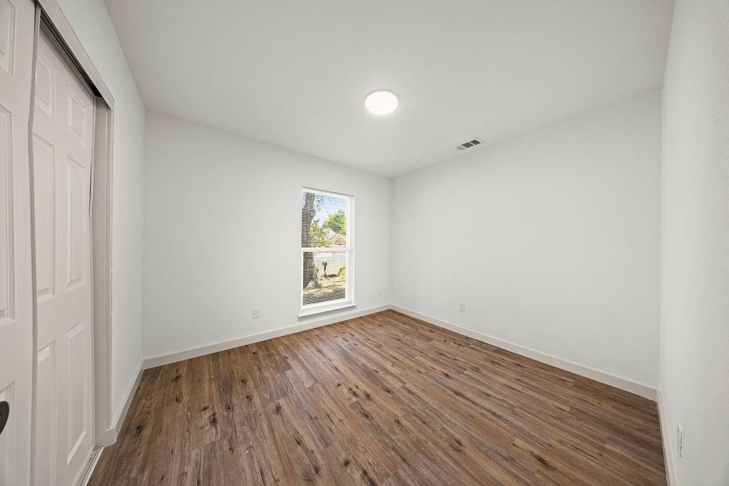 325 Chancellorsville Drive Property Photo 22