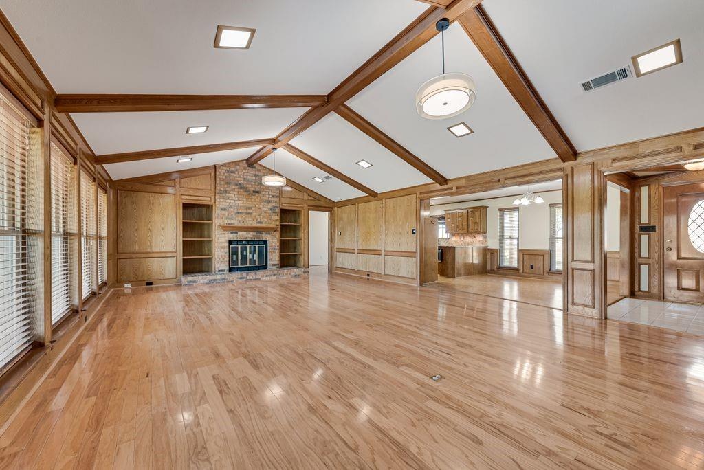 10470 Live Oak Drive Property Photo 15