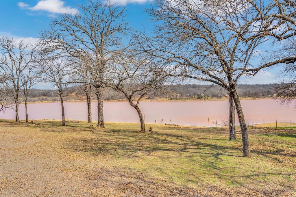 217 Comanche Trail Property Photo 24