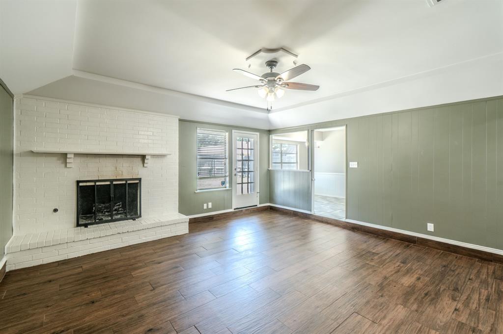 1701 Brookhaven Circle Property Photo 6