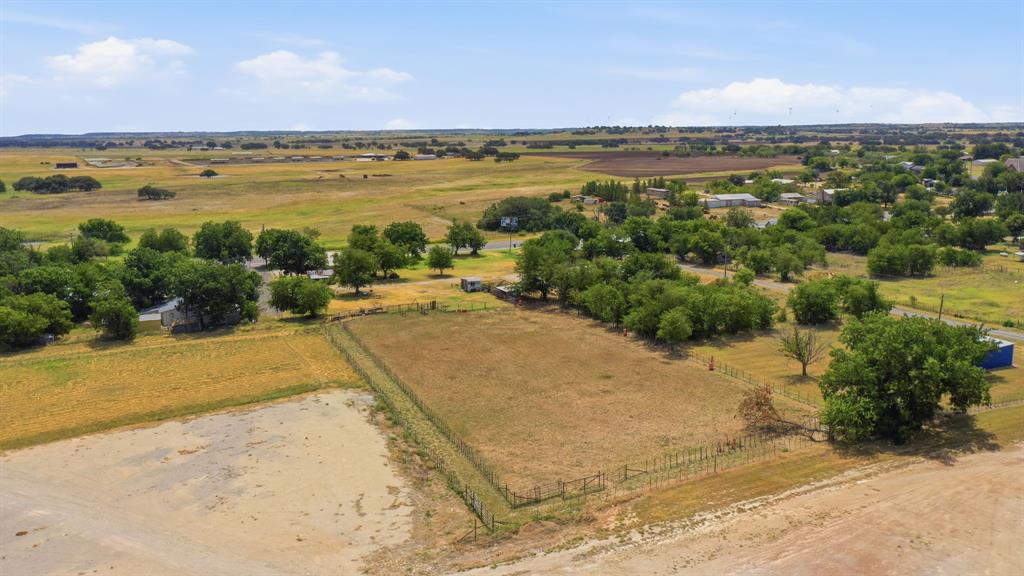 1399 State Highway 16 Property Photo 2