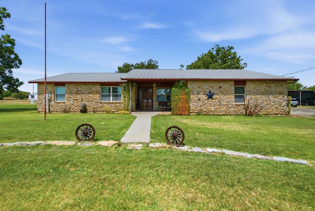1399 State Highway 16 Property Photo 3