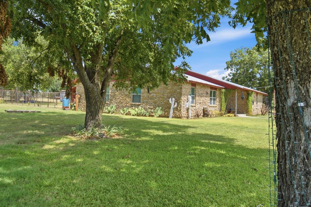 1399 State Highway 16 Property Photo 5