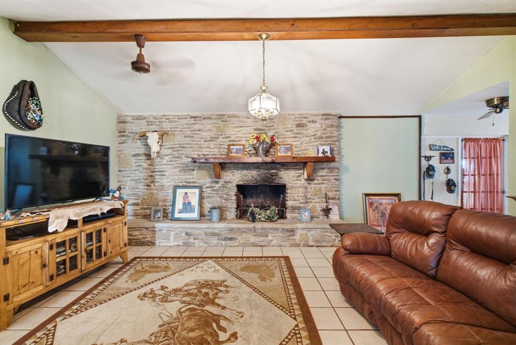 1399 State Highway 16 Property Photo 8
