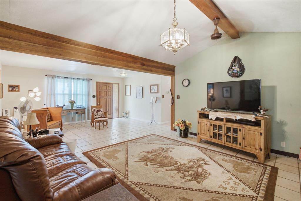 1399 State Highway 16 Property Photo 10