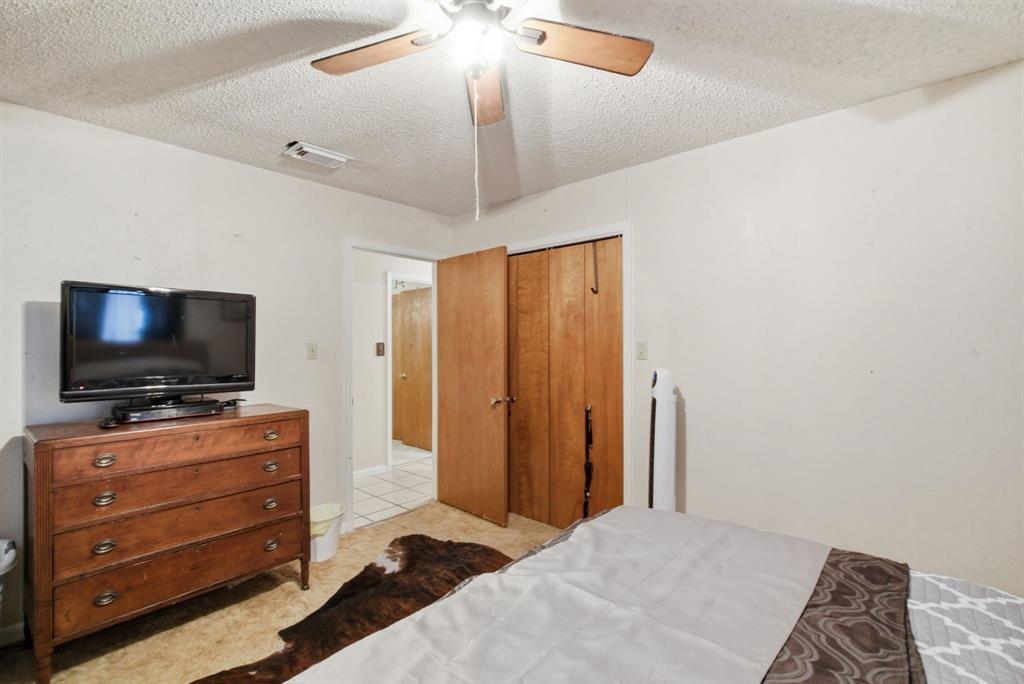 1399 State Highway 16 Property Photo 19