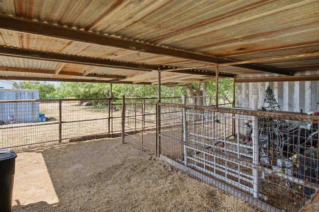 1399 State Highway 16 Property Photo 34
