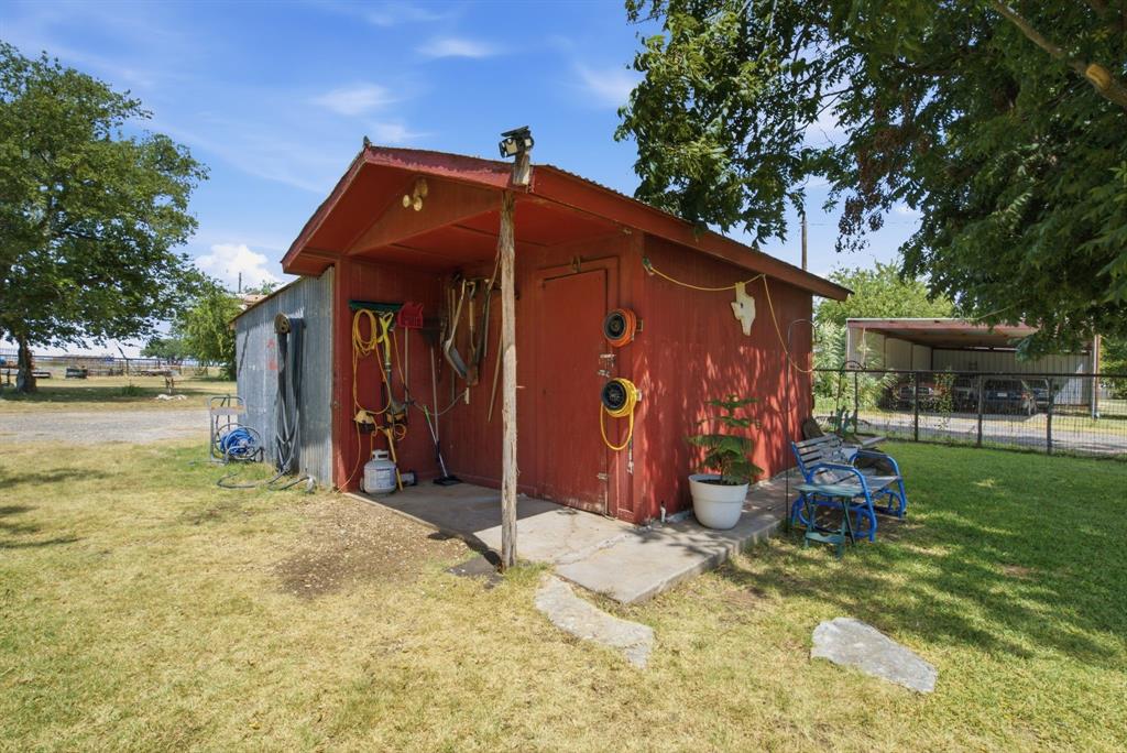 1399 State Highway 16 Property Photo 39