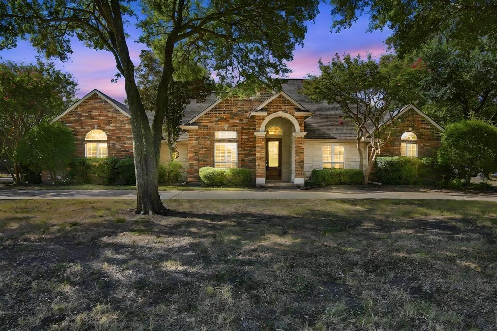 1212 N Creek Circle Property Photo 1