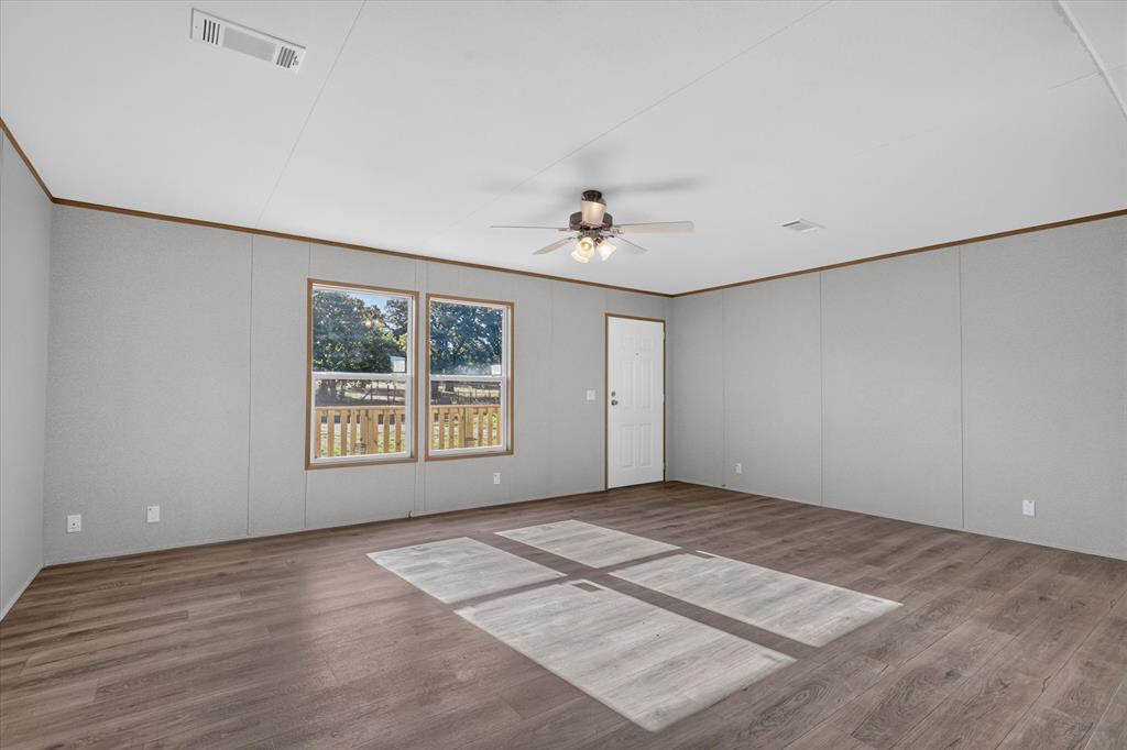 1221 County Road 805 Property Photo 8