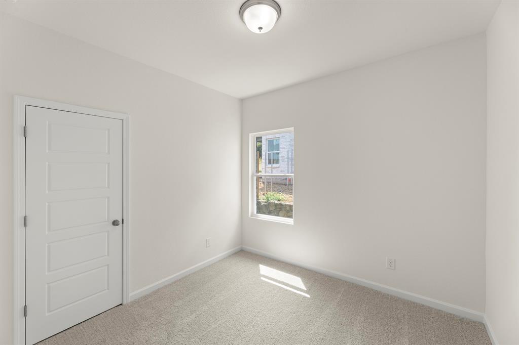 306 Heritage Grove Road Property Photo 17