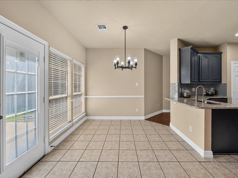 8113 Sawgrass Lane Property Photo 12