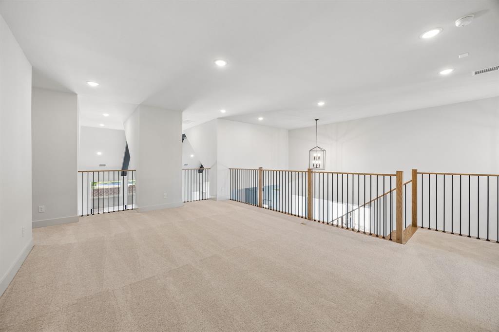 2122 Wakefield Lane Property Photo 18