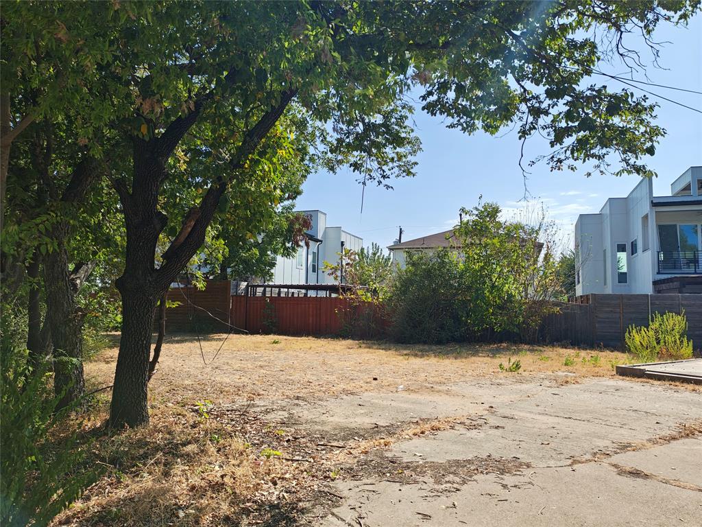 3338 Coronet Boulevard Property Photo 6