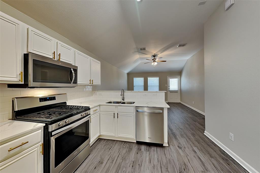 3040 Spotted Owl Drive Property Photo 5