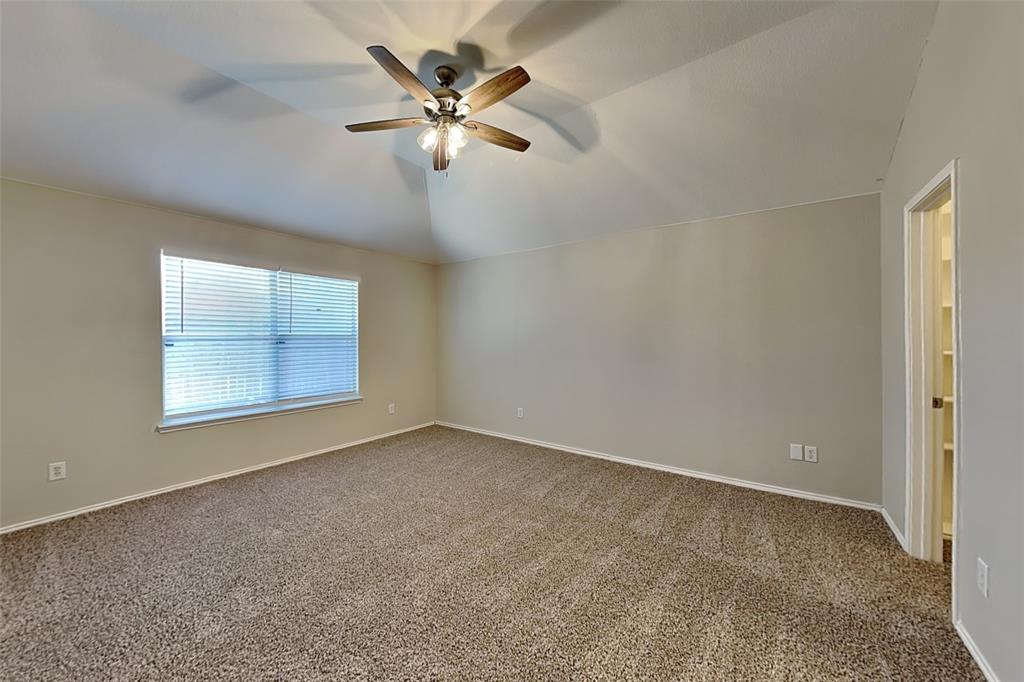 3040 Spotted Owl Drive Property Photo 8
