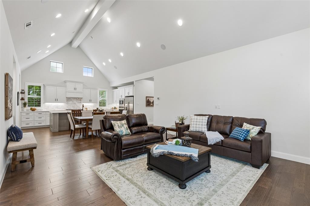 15056 Wintergrass Road Property Photo 6