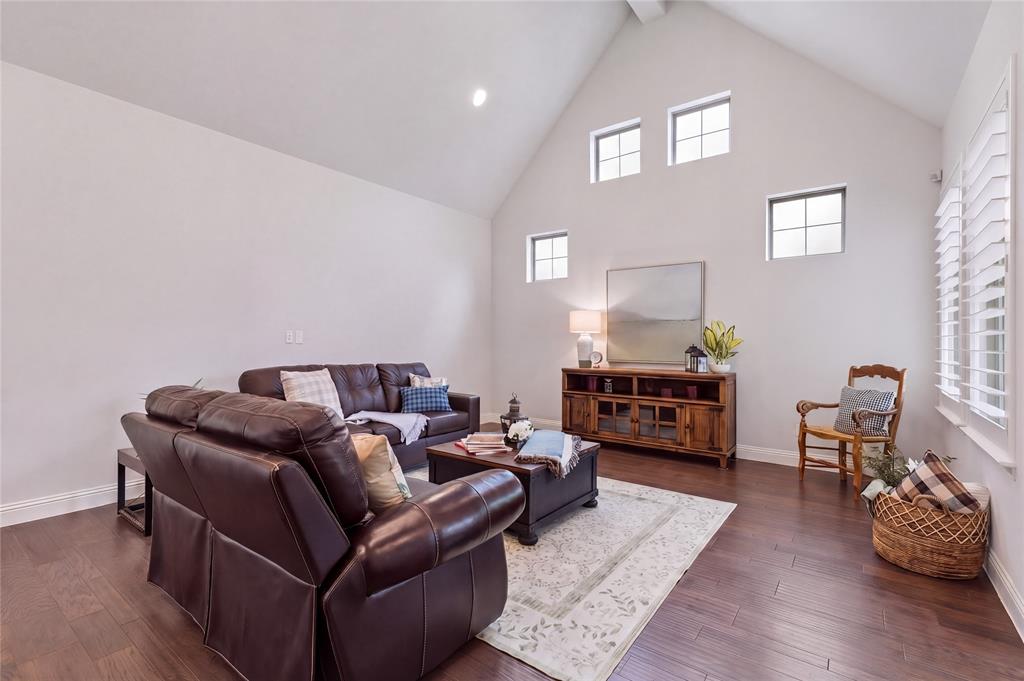 15056 Wintergrass Road Property Photo 7