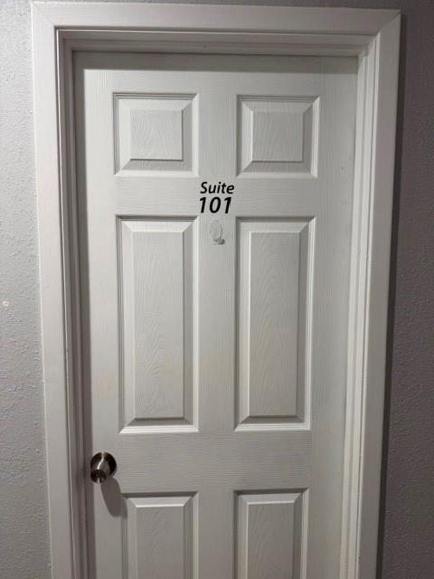 109 N Main 101 Property Photo 6