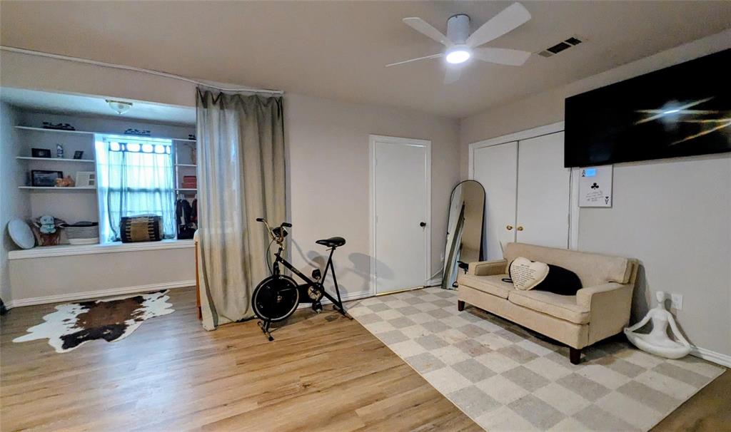 119 County Road 1812 Property Photo 15