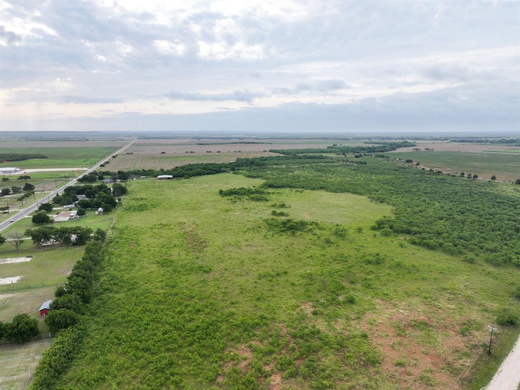 189 Badger Den Property Photo 3