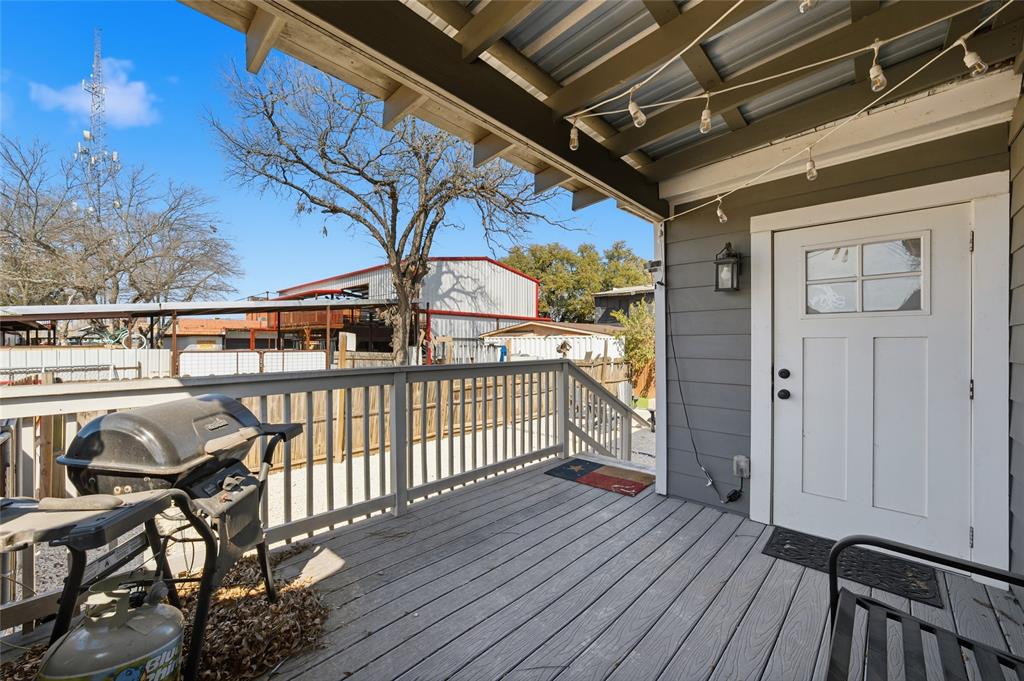 805 Clay Avenue Property Photo 19