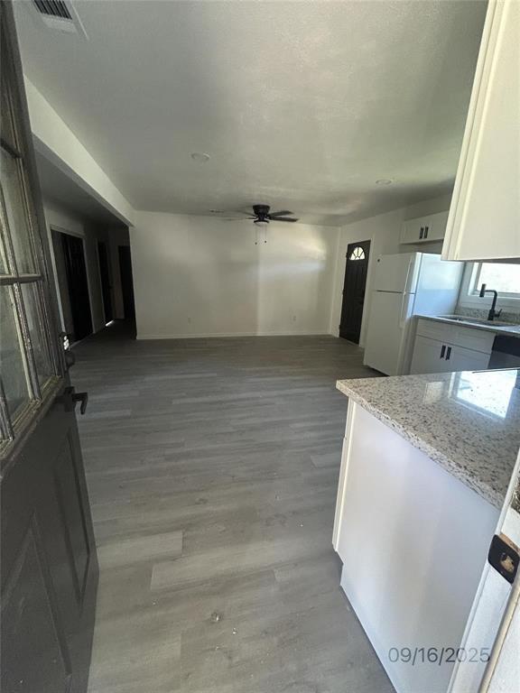 515 N Donna Property Photo 4