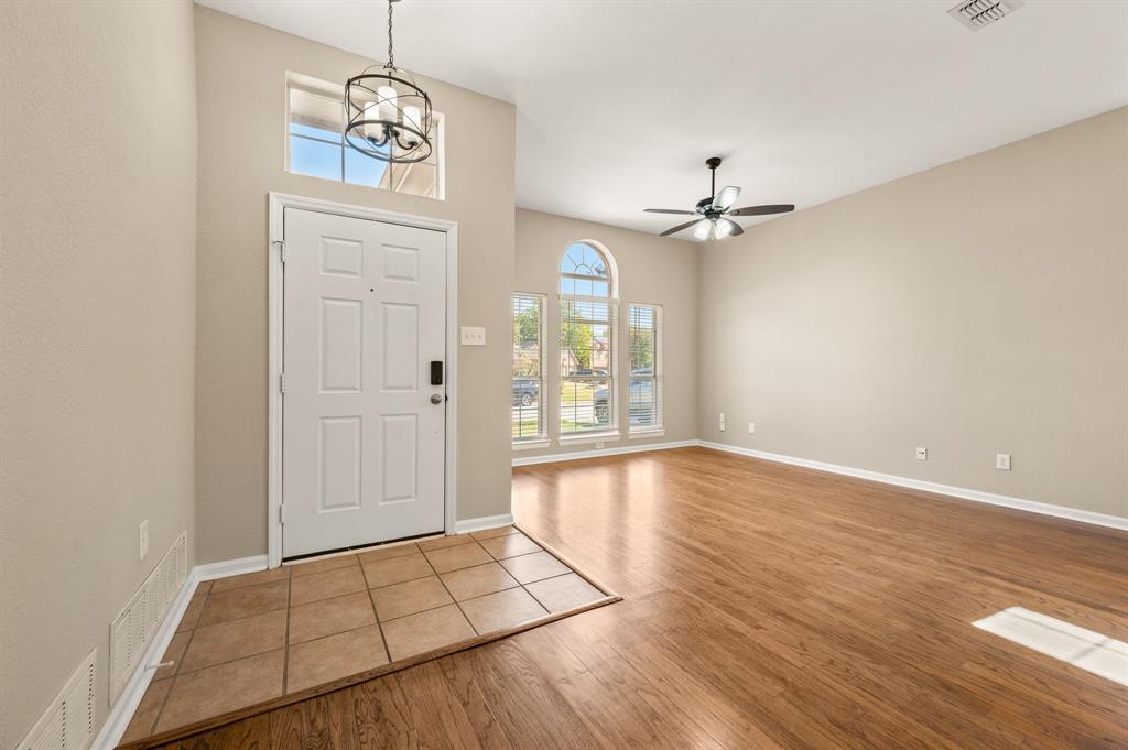 8720 Tigris Trail Property Photo 5