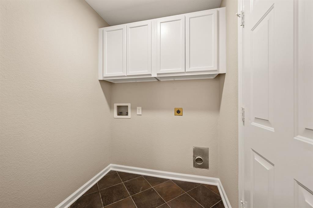 8720 Tigris Trail Property Photo 16